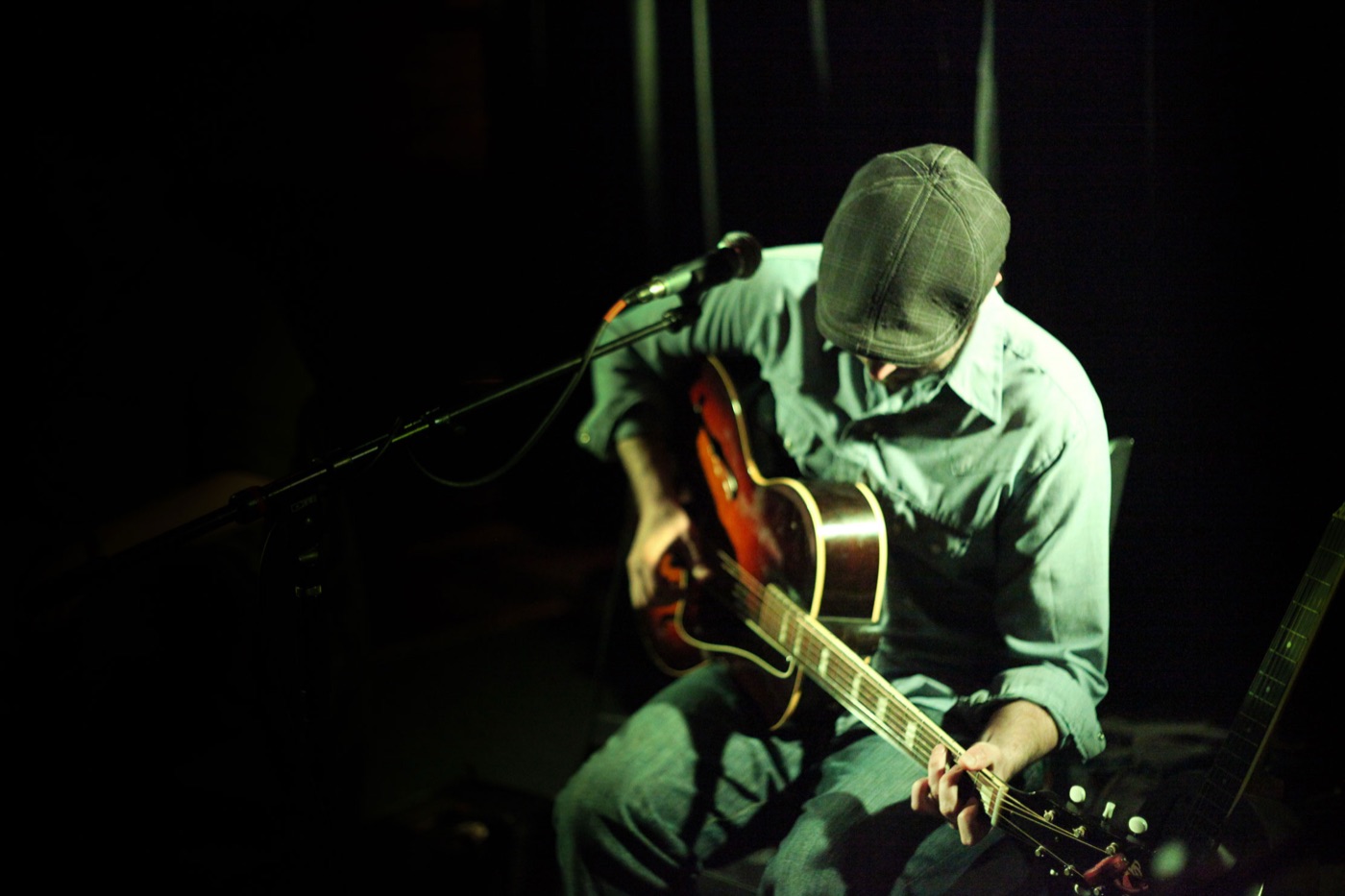Steve Itterly performing on stage